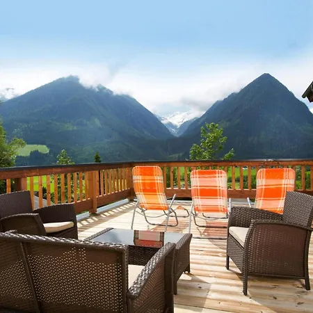In Neukirchen With A Balcony Appartamento