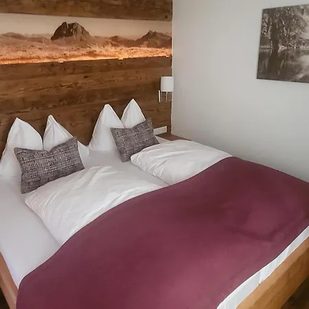 Apartament In Neukirchen With A Balcony *