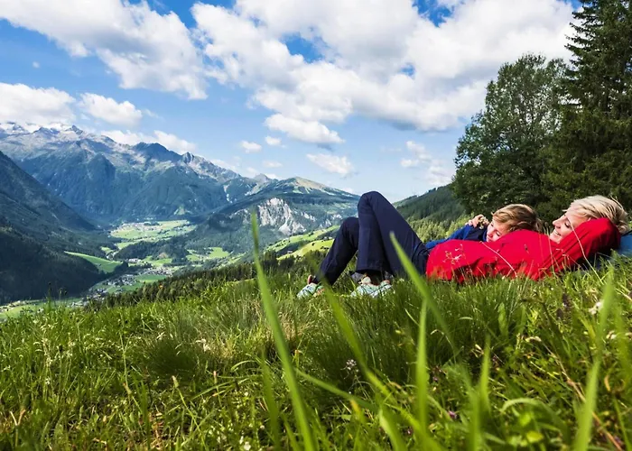 In Neukirchen With A Balcony Neukirchen am Großvenediger