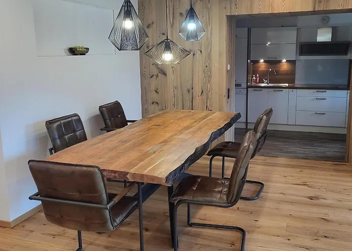 In Neukirchen With A Balcony Διαμέρισμα