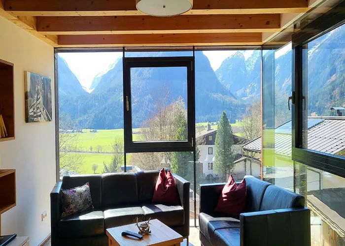 In Neukirchen With A Balcony Neukirchen am Großvenediger